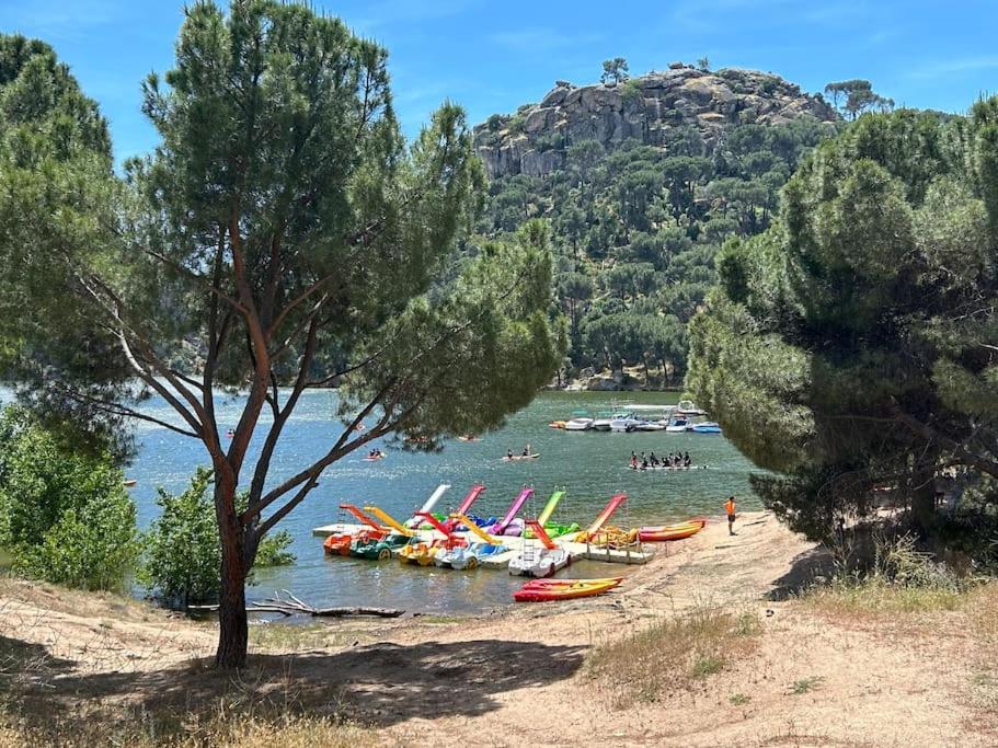 Apartamento De Lujo Vergel Suite San Martin de Valdeiglesias Luaran gambar